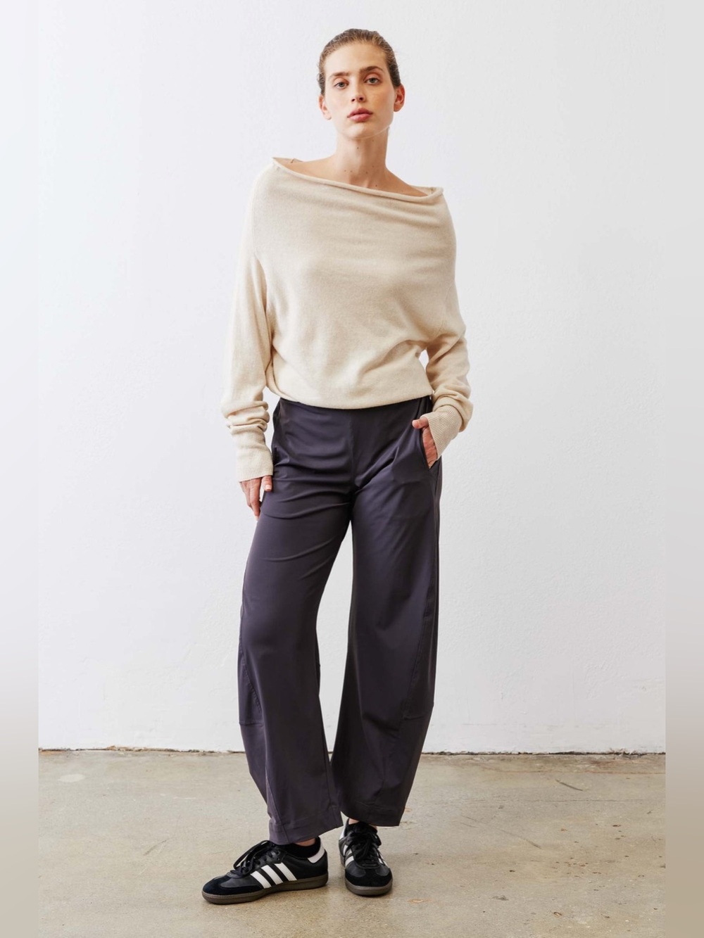 RUTI THE ON THE LOOSE WORK PANTS sz 2P